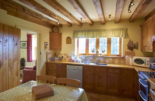 Little Marcle House | Classic Oak Frame Cottage - beautiful views