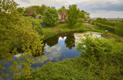 Little Marcle House | Classic Oak Frame Cottage - beautiful views