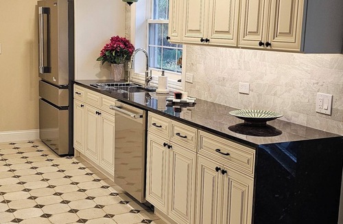 Des Plaines House | Classic Outside, Luxurious Inside – A True Surprise