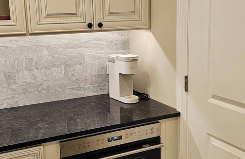 Des Plaines House | Classic Outside, Luxurious Inside – A True Surprise