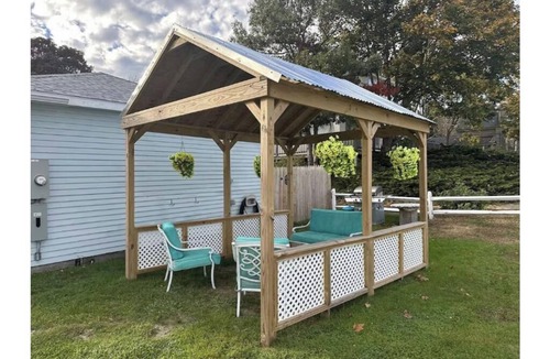 Buzzards Bay Apartment | Classic Quadruples 4