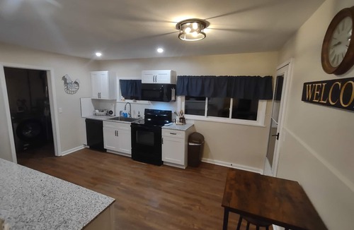 Cheektowaga House | Classic Ranch close to the Buffalo Airport