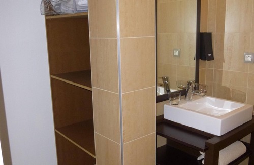 Belleville-sur-Loire Hotel | CLASSIC Room Daniel Humair