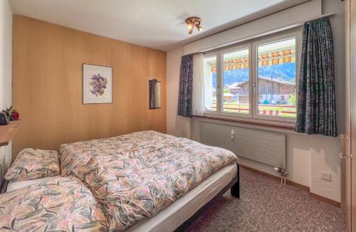 Blausee Apartment | Classic Swiss Mountain Panorama