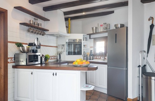 Altea House | Classic town house in historical Casco Antiguo
