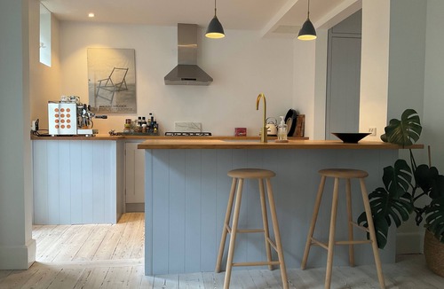 Osterbro House | Classic townhouse near beach, park and metro
