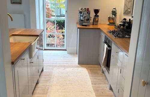 Osterbro House | Classic townhouse near beach, park and metro