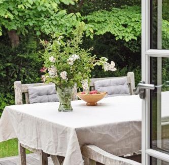 Holloselund House | Classic Vejby Home With Light, Calm And Nature