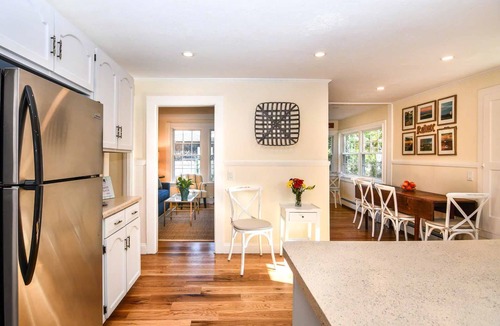 Edgartown Cottage | Classic Village Cottage