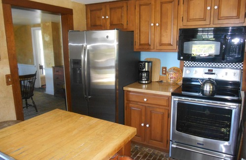 Charlestown House | Classic Waterfront Summer Home with Private Dock & Beach Pass