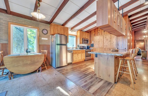 Wahpeton Cabin | Classic West Lake Cabin with a Beautiful View