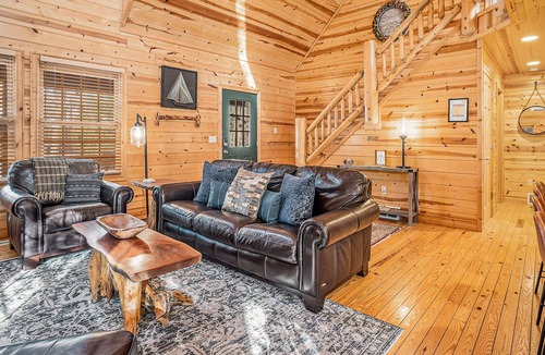 Saugatuck Cabin | Classic woodland cabin w/ private hot tub, fireplace, firepit, shared pool