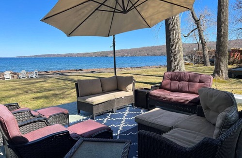 Moravia Cottage | Classmates Cottage on the Cove, Skaneateles Lake!