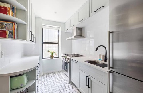 Murray Hill Apartment | Classy 2BR/1,5BA Boutique at Flushing!