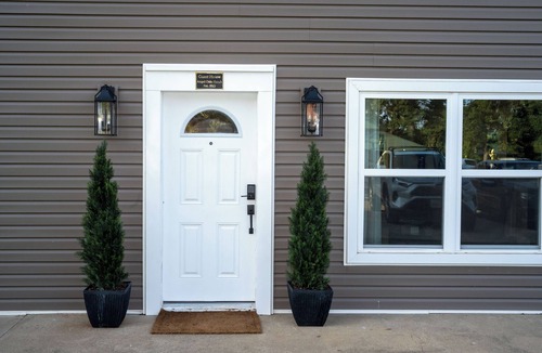 Wills Point Cabin | Classy Country Guest House close to Canton First Monday