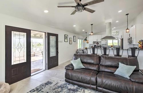 Tucson House | Classy Tucson Escape w/Fire Pit on 5 Acres!