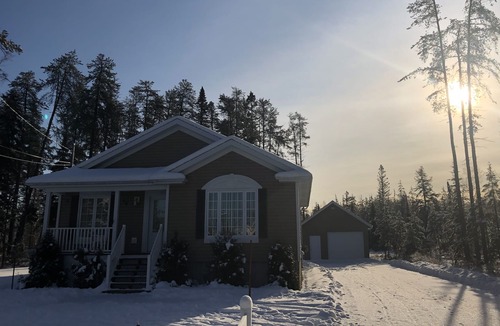Saint-David-de-Falardeau House | Claude's Chalet, at the foot of the Monts-Valin, life-size outdoors