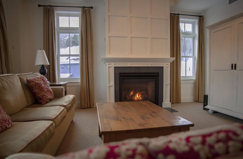 Warren Hotel | Clay Brook Hotel