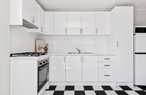 Pottery Estate Cottage | clay cottage, lithgow - quiet & close to CBD