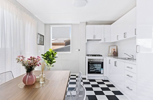 Pottery Estate Cottage | clay cottage, lithgow - quiet & close to CBD