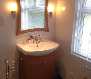 London Borough of Bromley House | Clay Farm Guest House