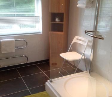 London Borough of Bromley House | Clay Farm Guest House