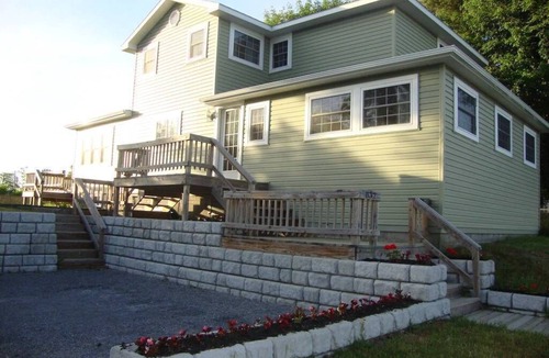 Clayton Apartment | Clayton Home - 4 bed/2 bath