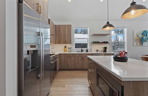 Roslyn House | Cle Elum - Forest Views, Fire Pit & BBQ