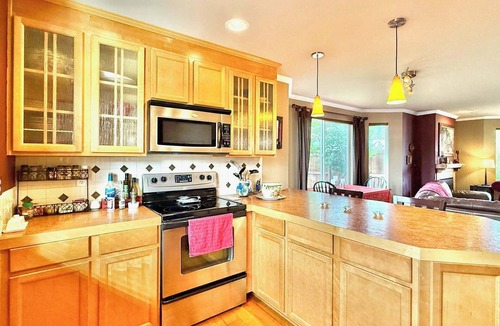 Cle Elum Condo | Cle Elum Furnished Townhome in Town
