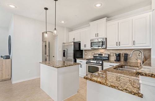 Northwest Carrollton House | Clean and Bright Home in an Excellent Location