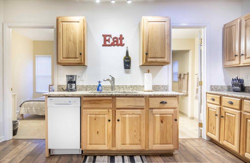 West Colorado Springs House | Clean and comfortable with astounding views of Pikes Peak.