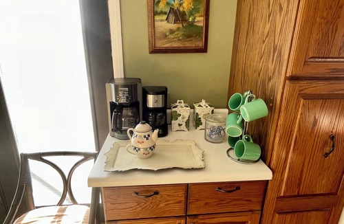 Chesterfield House | Clean and Comfortable 3-bedroom , 2 bath house in Chesterfield,