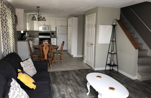 Hampton House | Clean and comfortable!