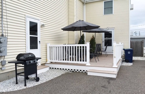Hampton House | Clean and comfortable!