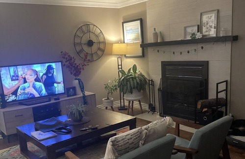 St. John's House | Clean and cozy Full 3 bedroom home