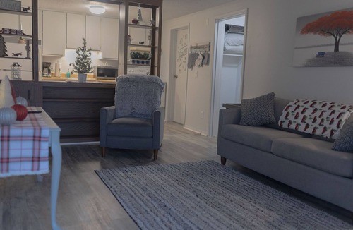 Crawfordsville Apartment | Clean and fresh