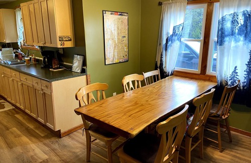 Childwold House | Clean and spacious 3 bedroom ranch between Cranberry & Tupper Lakes