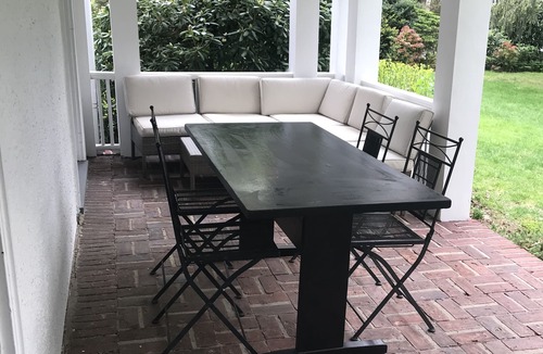 White Plains House | Clean and spacious home