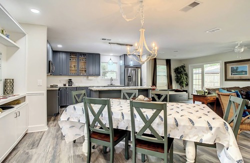 St. Augustine South House | Clean & Close to Everything in St. Augustine!