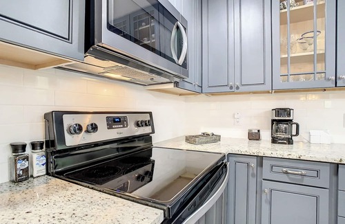 St. Augustine South House | Clean & Close to Everything in St. Augustine!