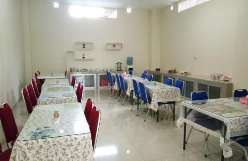Ambon Hotel | Clean & Comfort Homestay