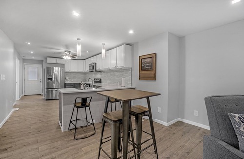Marion House | Clean, comfortable home.