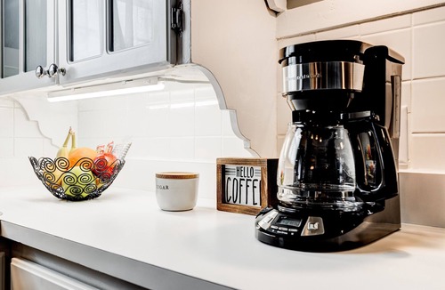 Owensboro House | Clean & comfy 3 bdrm/2 bath home; perfect location