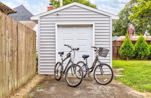 Owensboro House | Clean & comfy 3 bdrm/2 bath home; perfect location