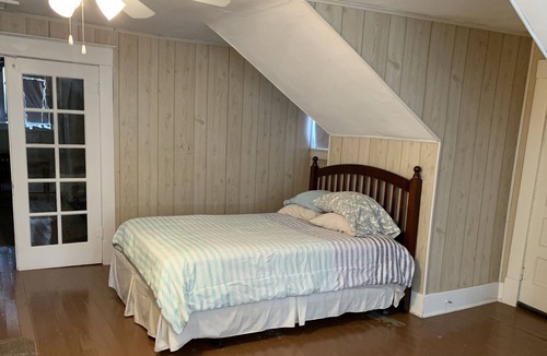 Pawhuska House | Clean Comfy and Quiet!