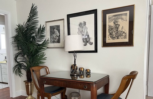 Brattleboro House | Clean & Convenient - Pets stay free!