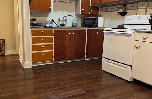 Abilene House | Clean & Cozy 2B- Perfect Small-Town Stay
