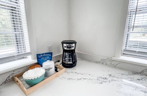 Rossville House | Clean & Cozy! 2BR, Pets welcome!