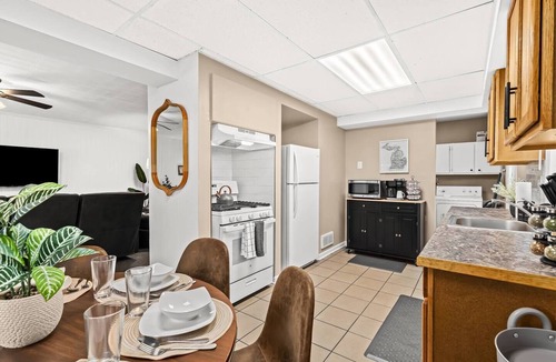 Hazel Park House | Clean & Cozy 3BR Home| Friendly City of Hazel Park