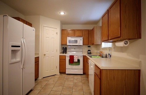 West San Antonio House | Clean & Cozy Home for BMT Graduation 2 miles away from Lackland Air Force Base
